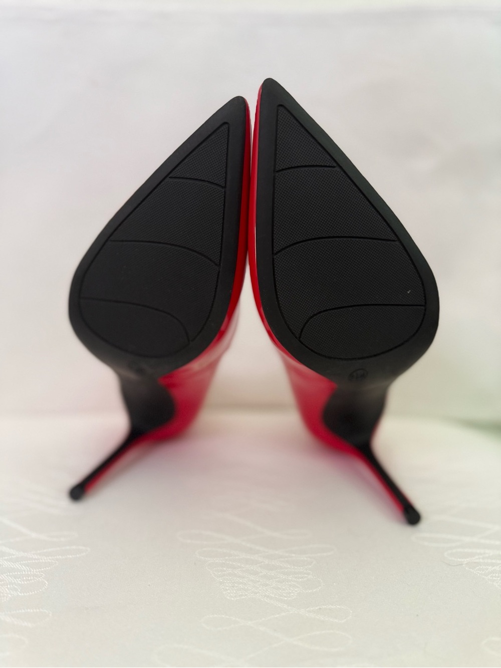 Nine West Red Patent Pointed Toe Stiletto Heels Size 8.5 NWOT - Picture 5 of 9